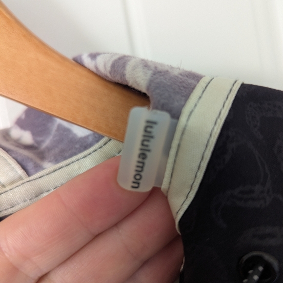 Lululemon Après Yoga Rain Coat Black Size 8 - Picture 9 of 15